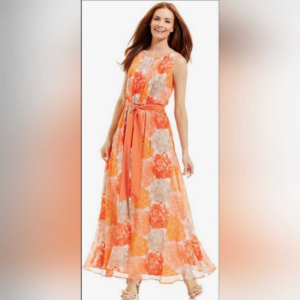 Jessica Howard Floral maxi dress